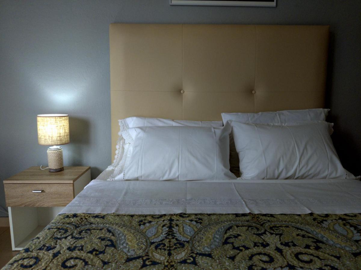 Hospitable Appartment In The Central Park, Xanthi Exteriör bild